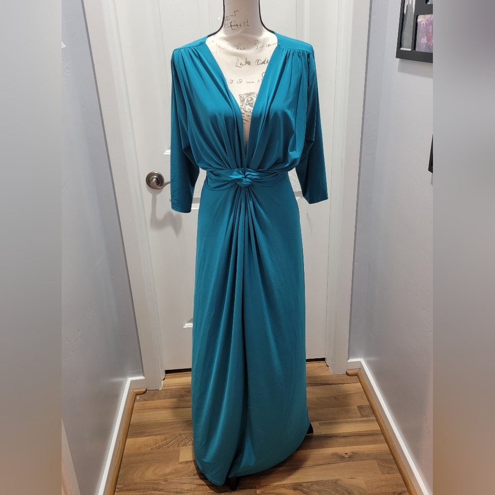Love Squared Matte Jersey Knot Front Evening Dress (P3-3)